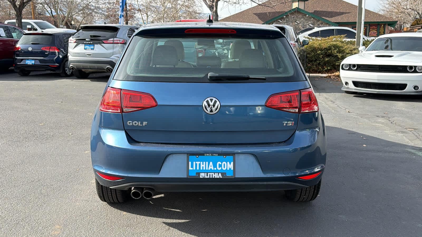 Thumbnail: 2017 Volkswagen Golf - 6