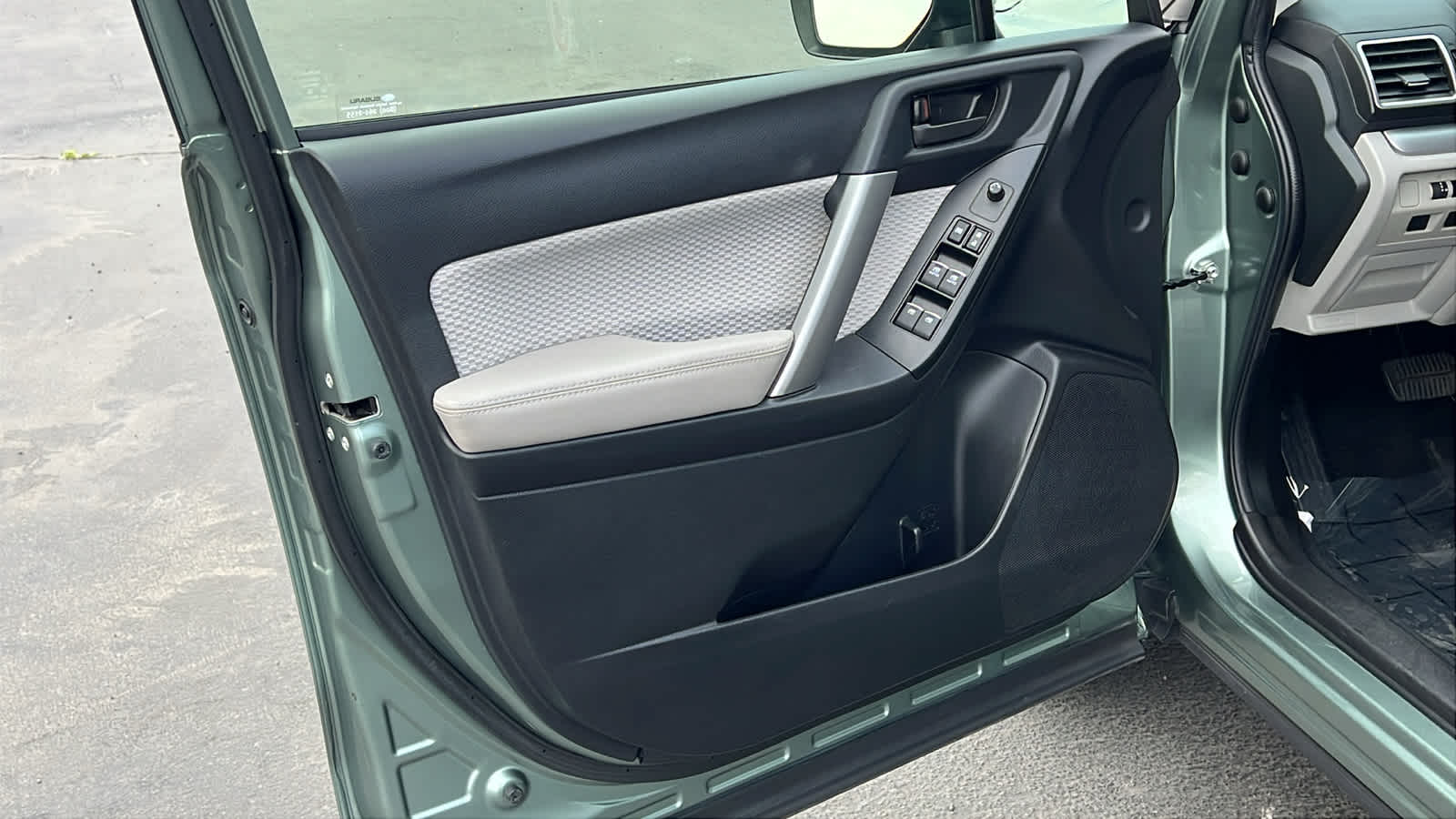 Thumbnail: 2018 Subaru Forester - 22