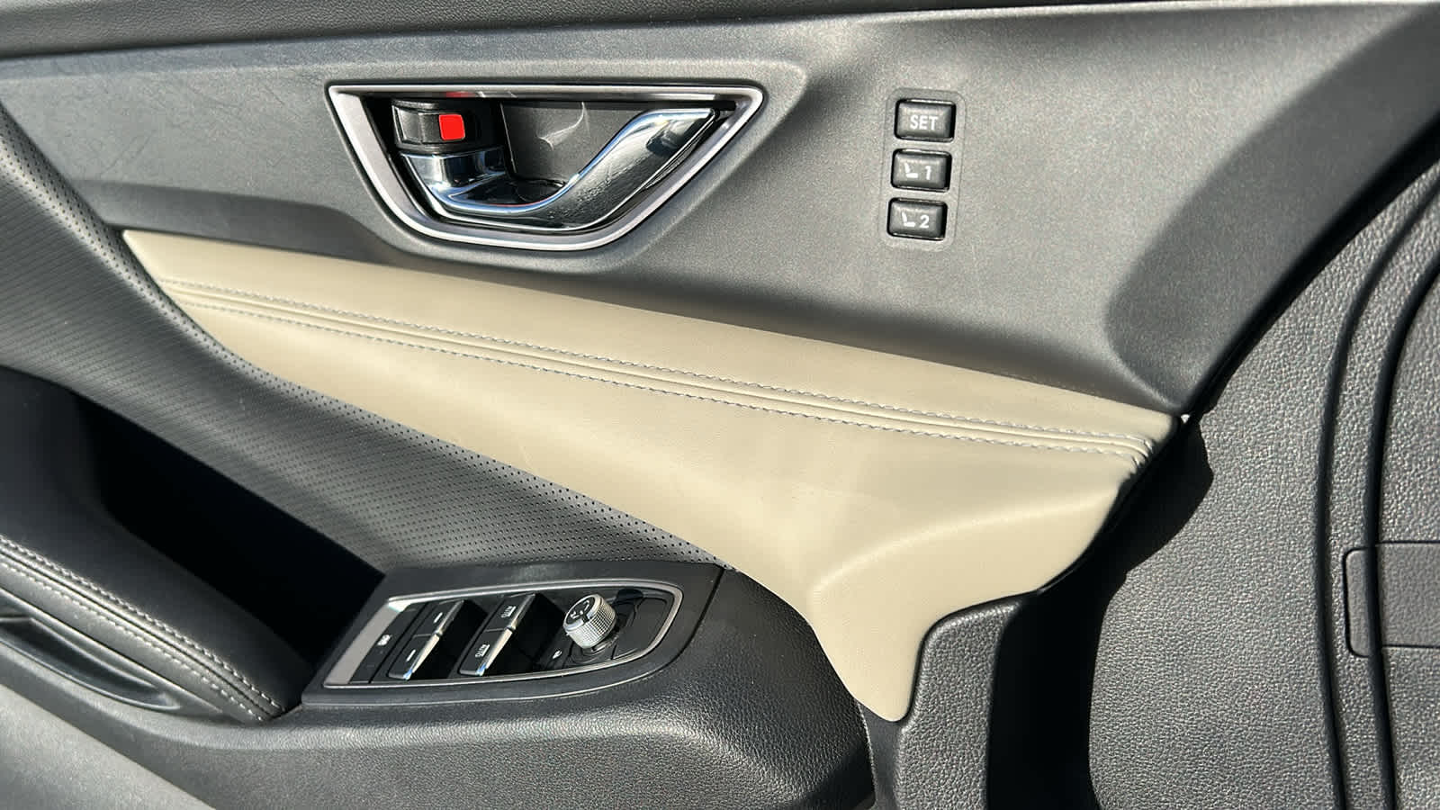 Thumbnail: 2022 Subaru Ascent - 23