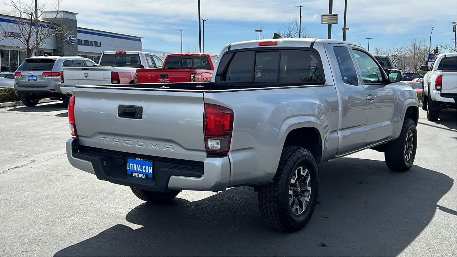 Thumbnail: 2022 Toyota Tacoma - 5