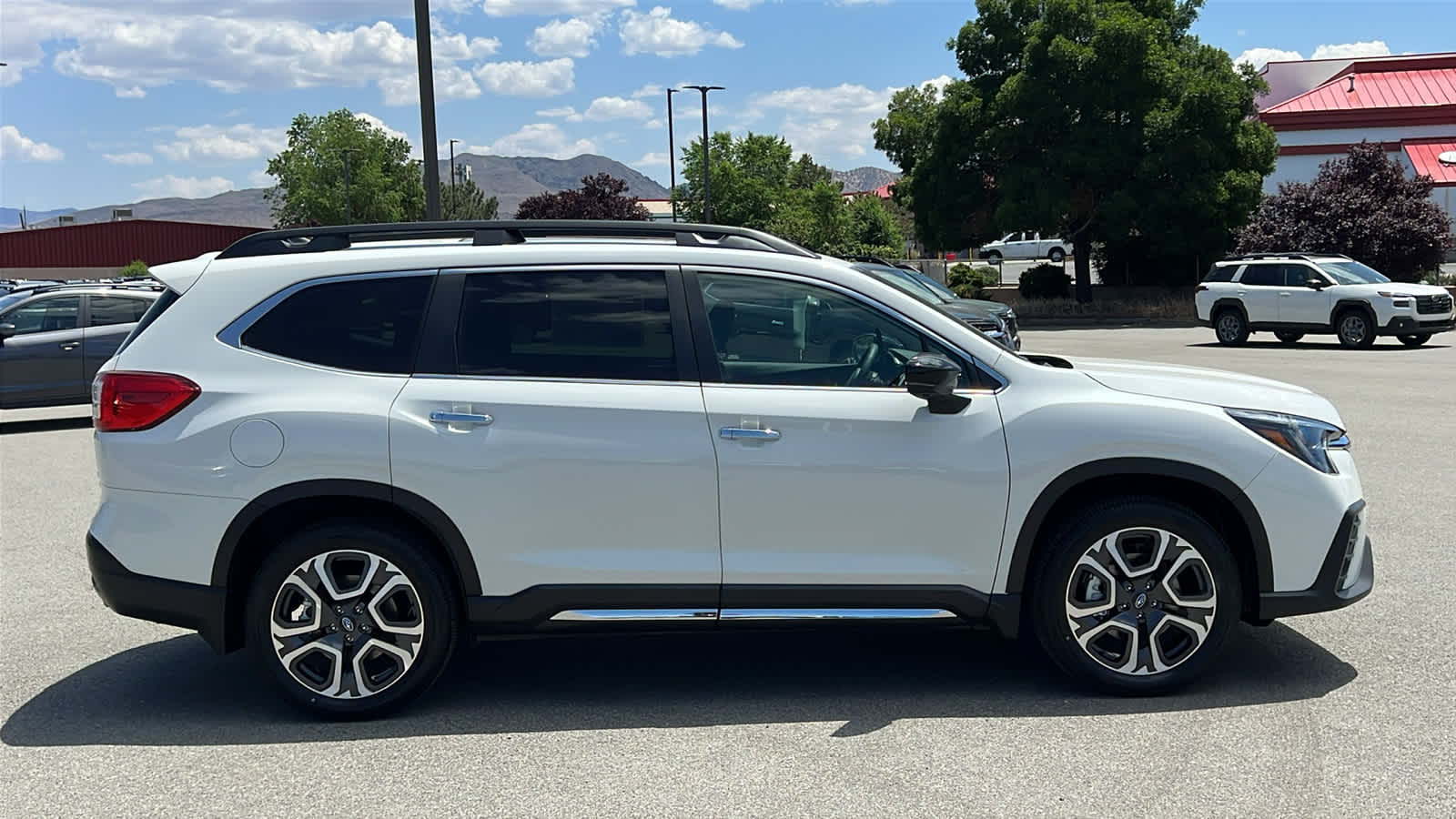 Thumbnail: 2026 Subaru Ascent - 4