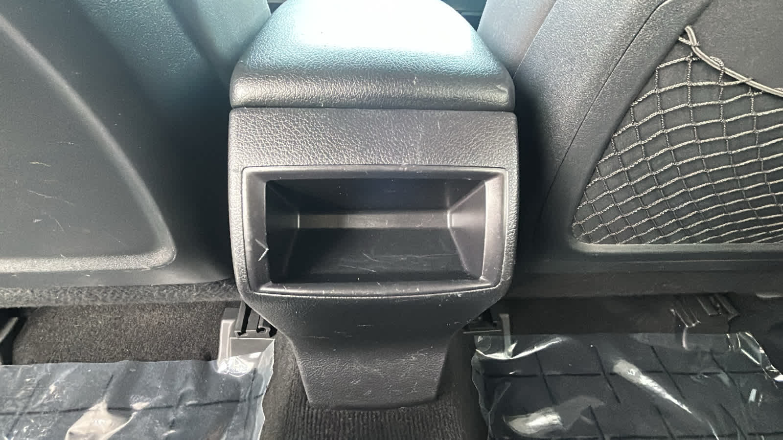 Thumbnail: 2011 Subaru Outback - 25