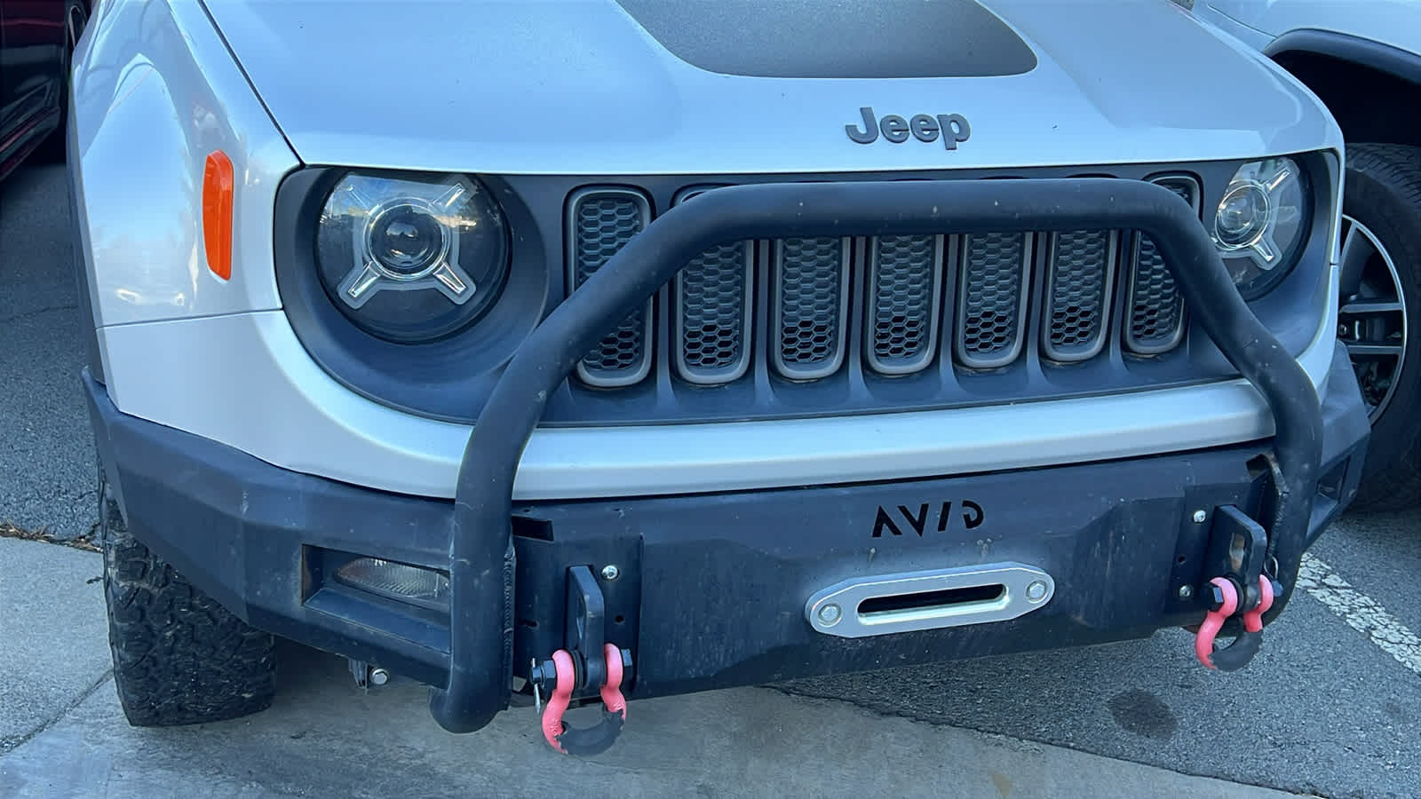 2018 Jeep Renegade Trailhawk photo 3