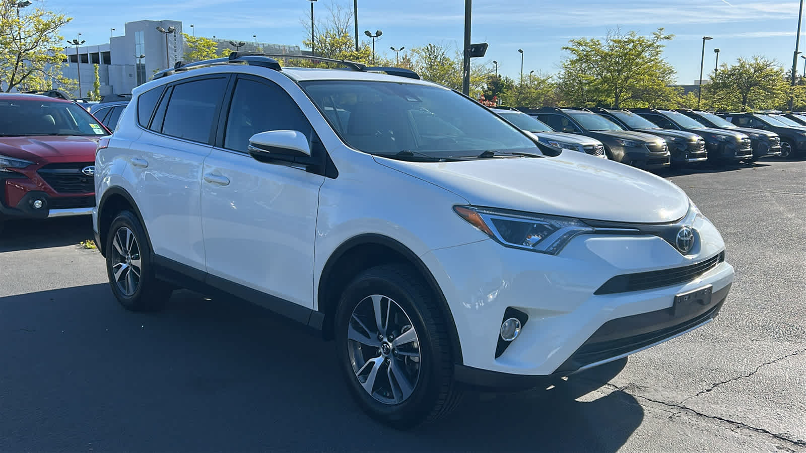 Thumbnail: 2017 Toyota RAV4 - 2