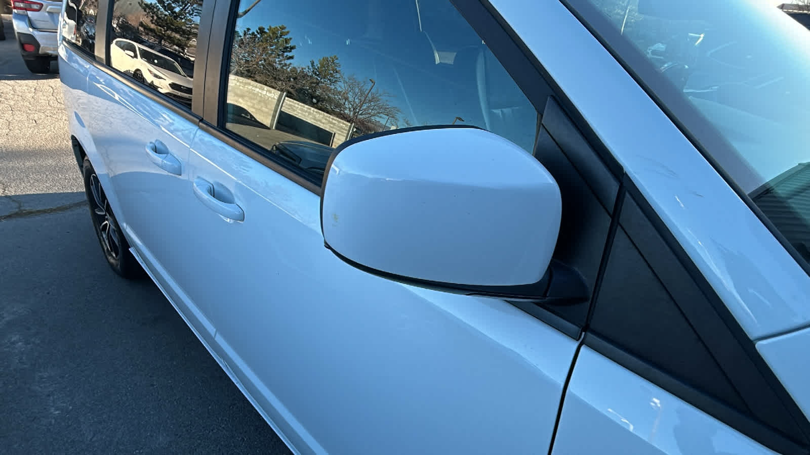 Thumbnail: 2018 Dodge Grand Caravan - 17