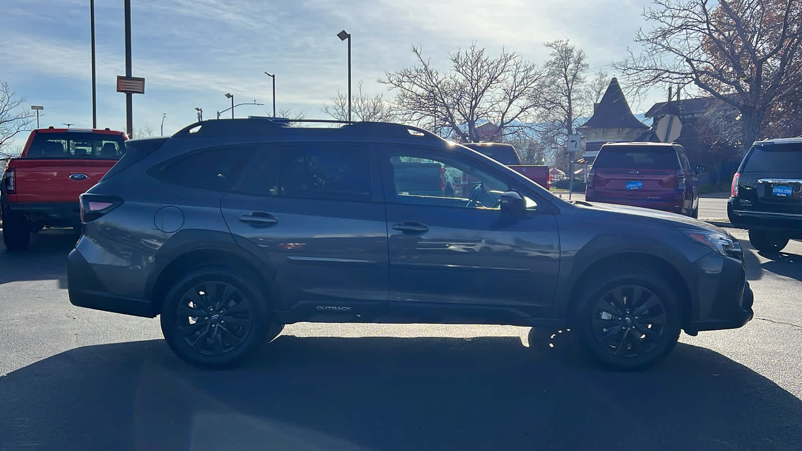 2025 Subaru Outback Onyx Edition photo 4