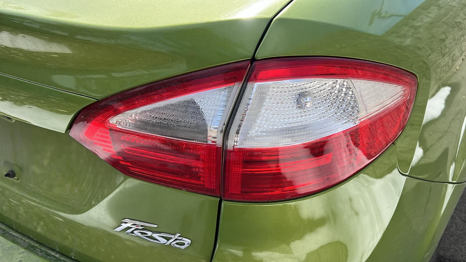 Thumbnail: 2018 Ford Fiesta - 13