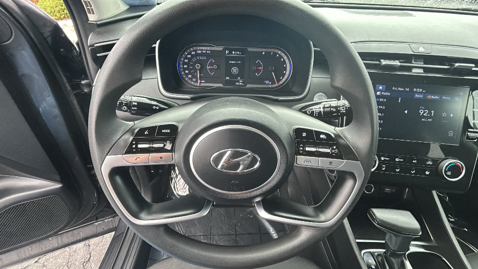 Thumbnail: 2022 Hyundai Tucson - 18