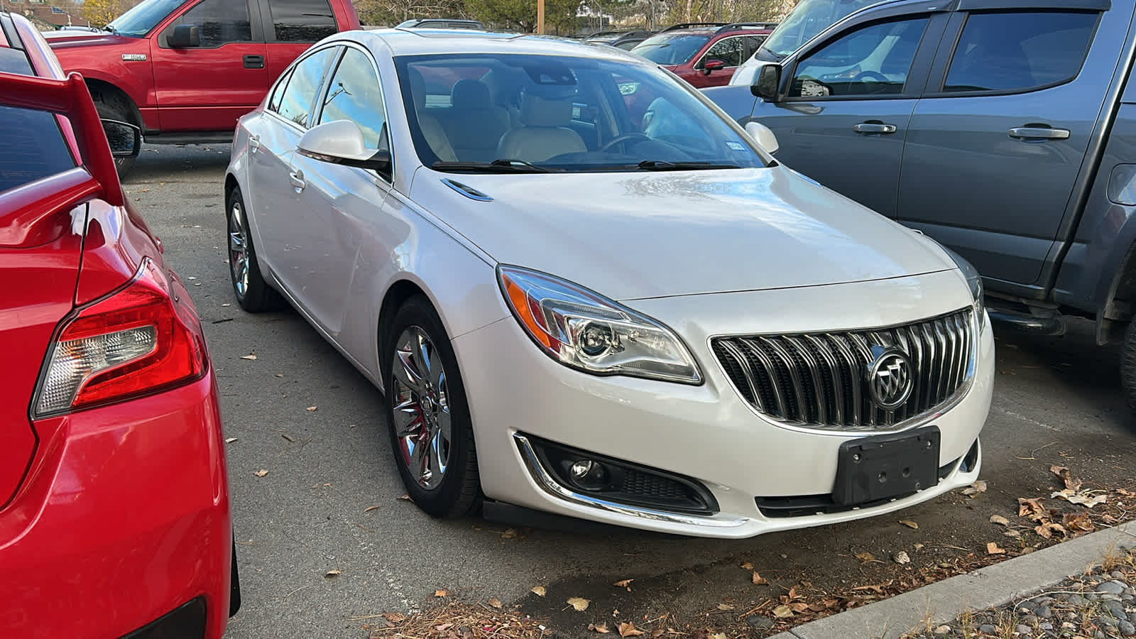 Thumbnail: 2016 Buick Regal - 20