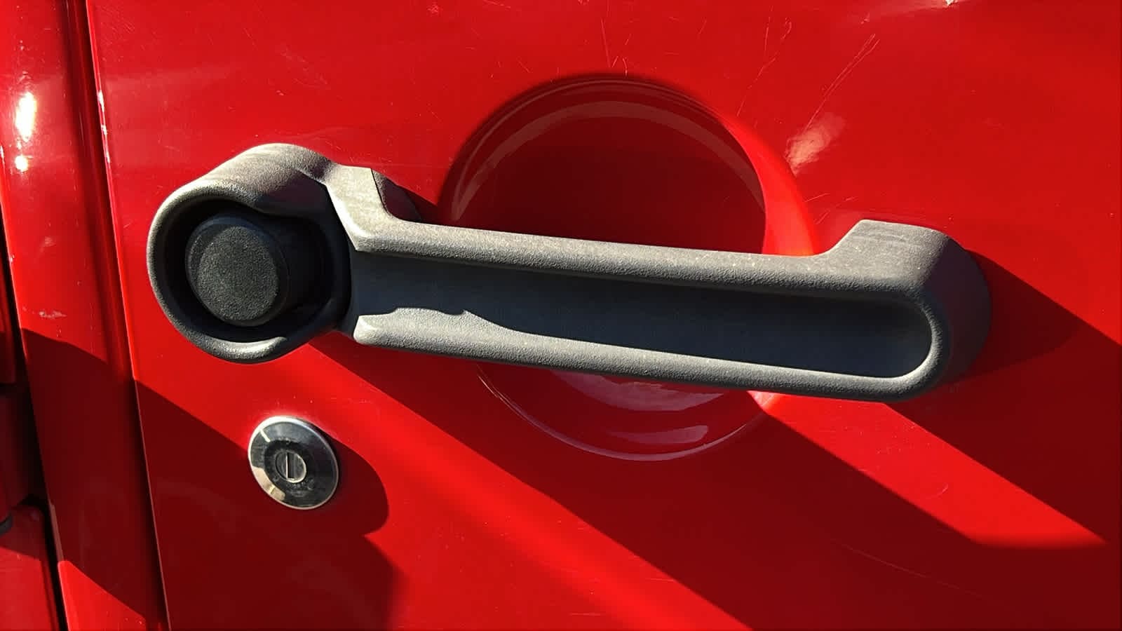 Thumbnail: 2017 Jeep Wrangler - 9