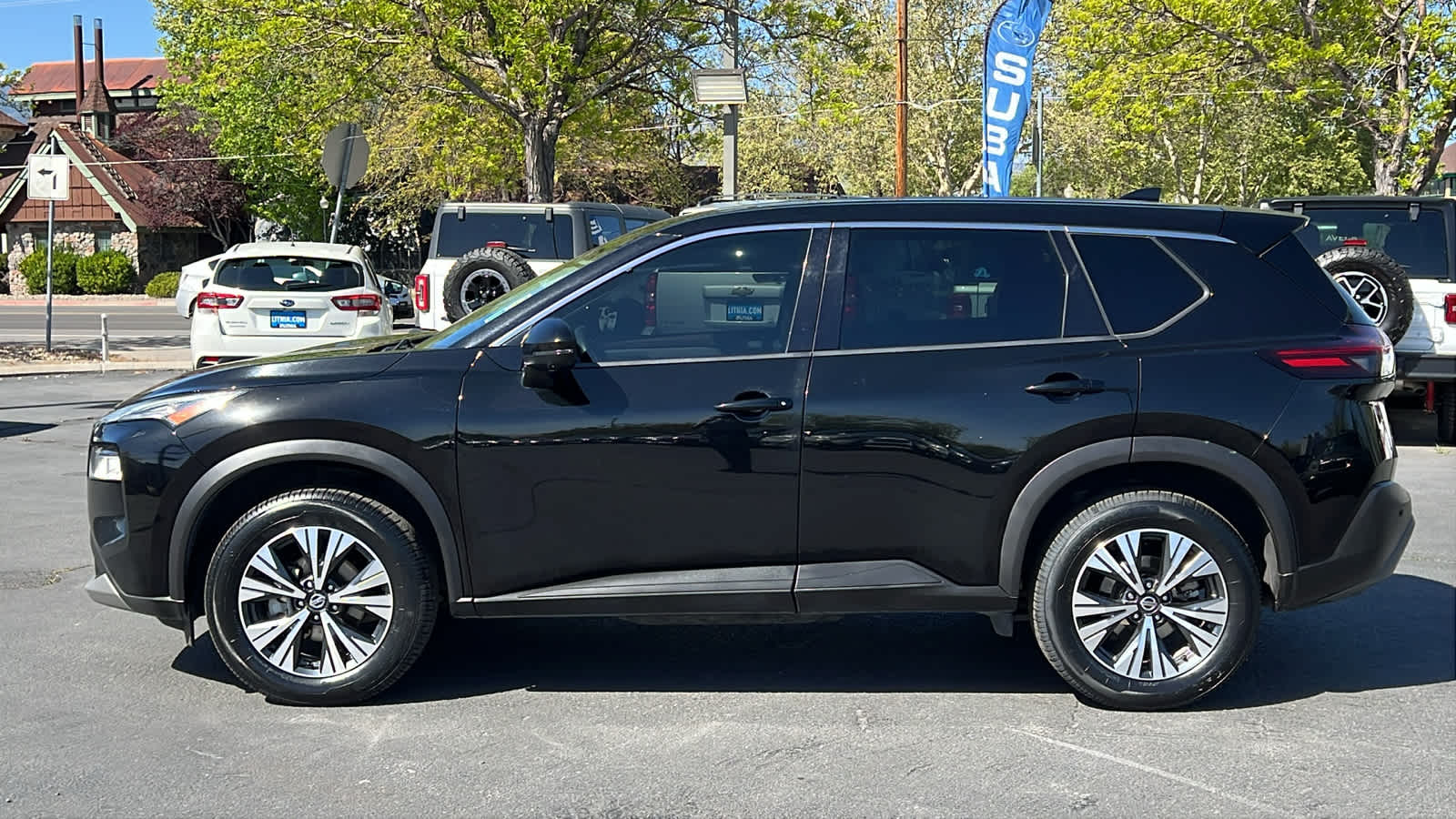 Thumbnail: 2021 Nissan Rogue - 8