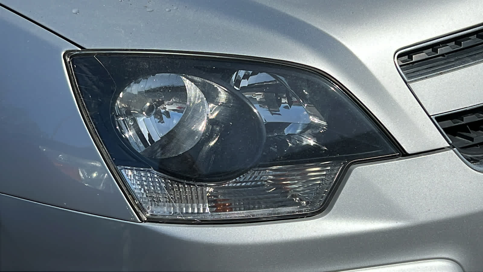 Thumbnail: 2015 Chevrolet Captiva Sport - 4