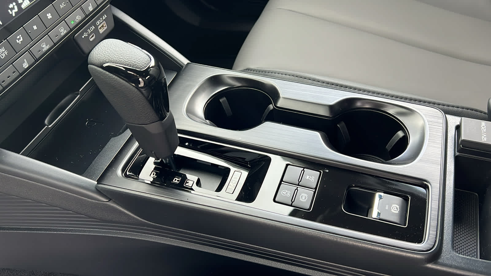 Thumbnail: 2026 Subaru Outback - 13