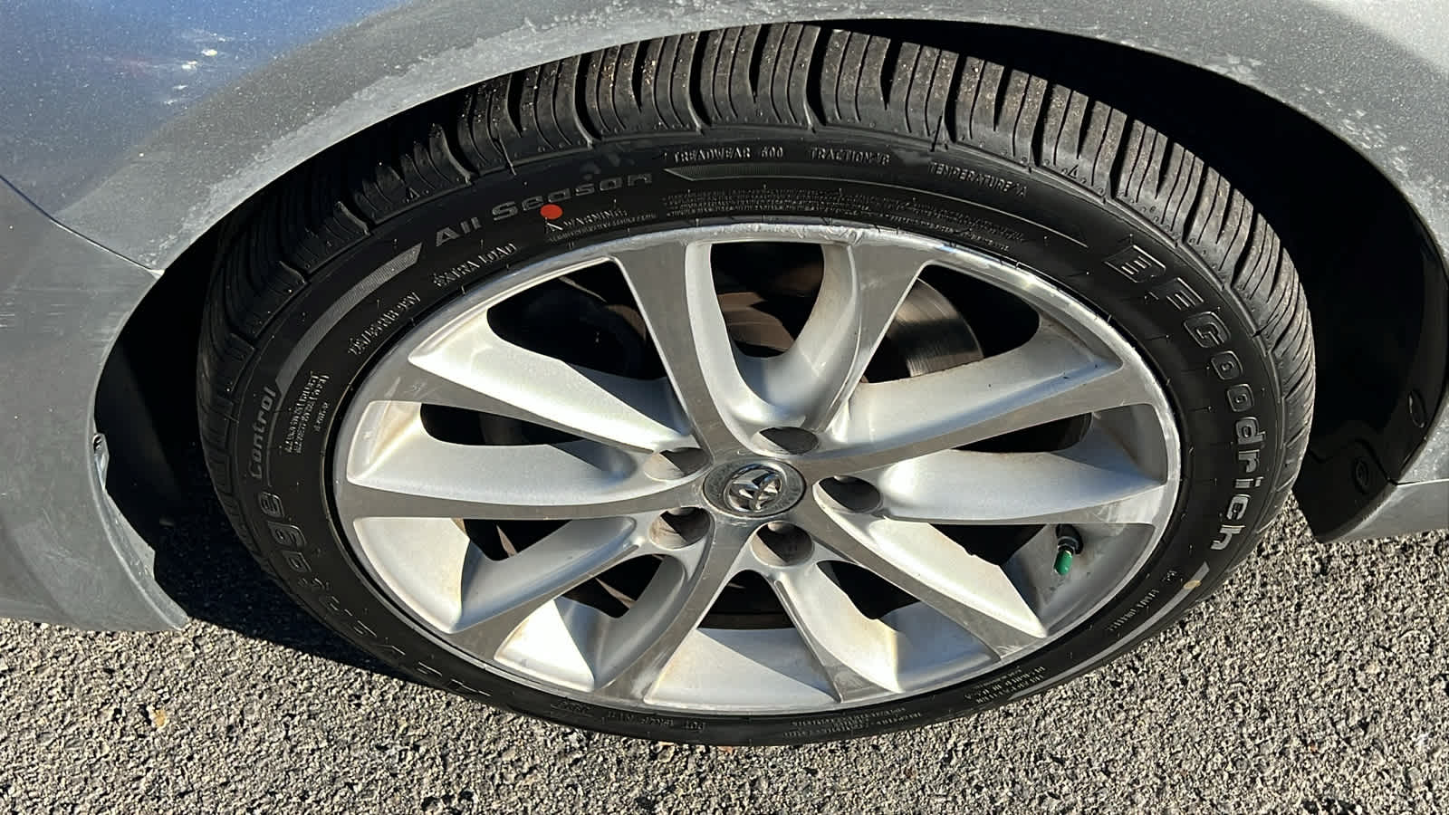 2015 Toyota Avalon Limited photo 3