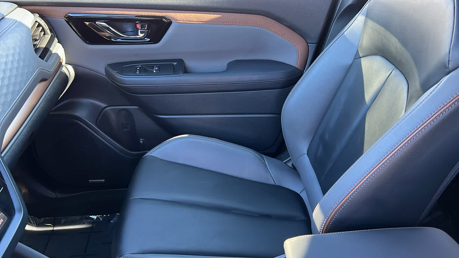 Thumbnail: 2025 Subaru Forester - 13