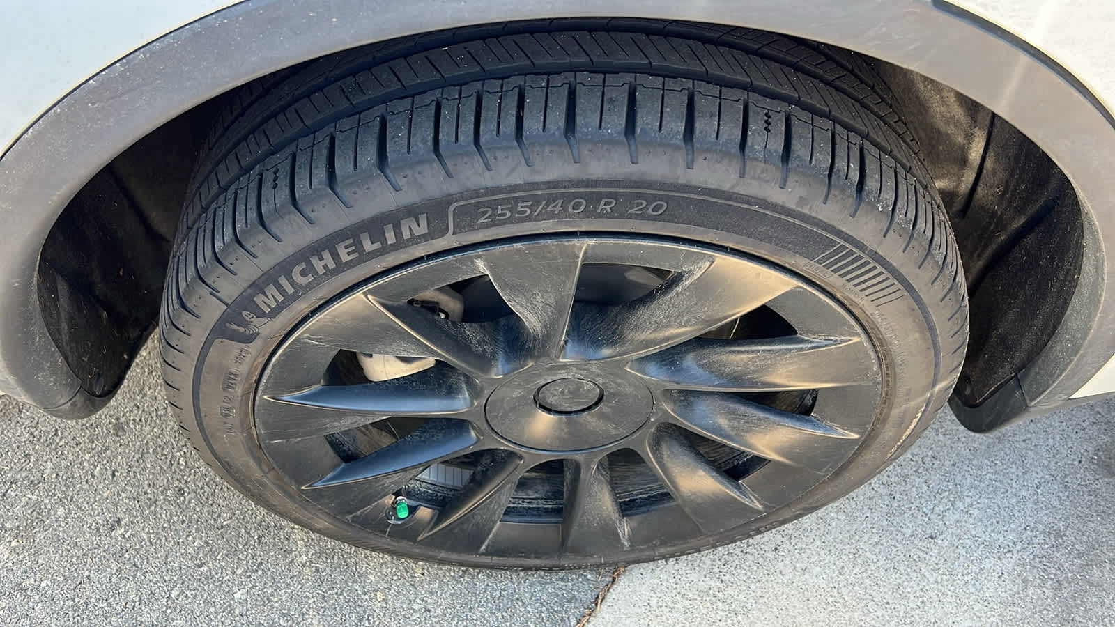 Thumbnail: 2023 Tesla Model Y - 9