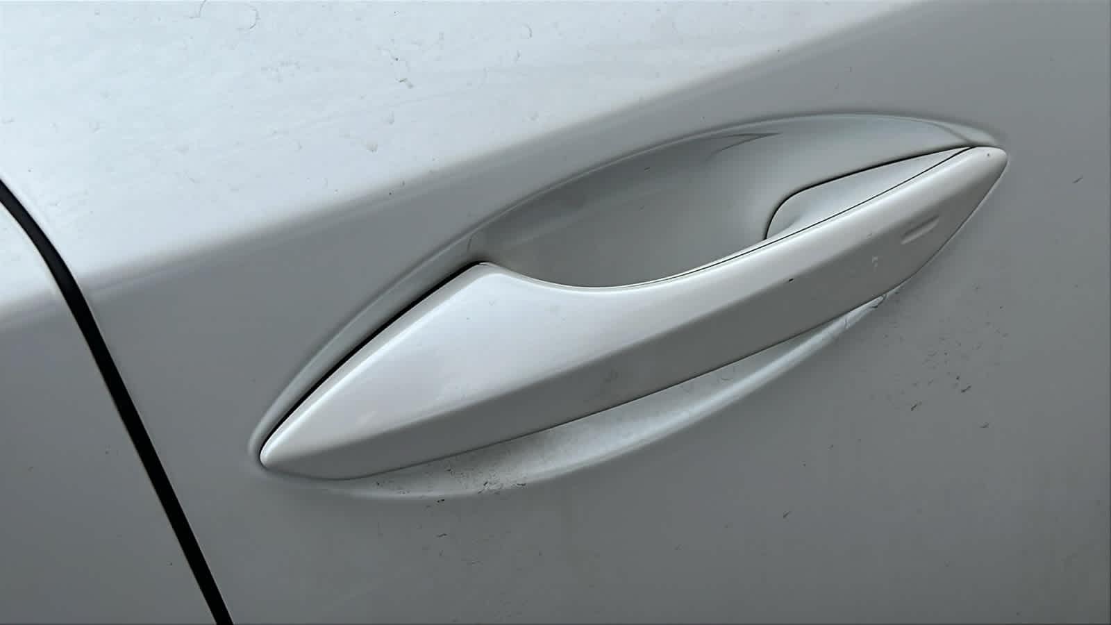 Thumbnail: 2015 Lexus NX - 18