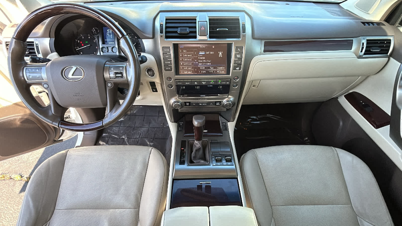 Thumbnail: 2018 Lexus GX - 26