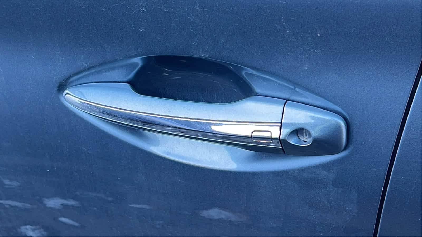 Thumbnail: 2017 INFINITI Q50 - 19