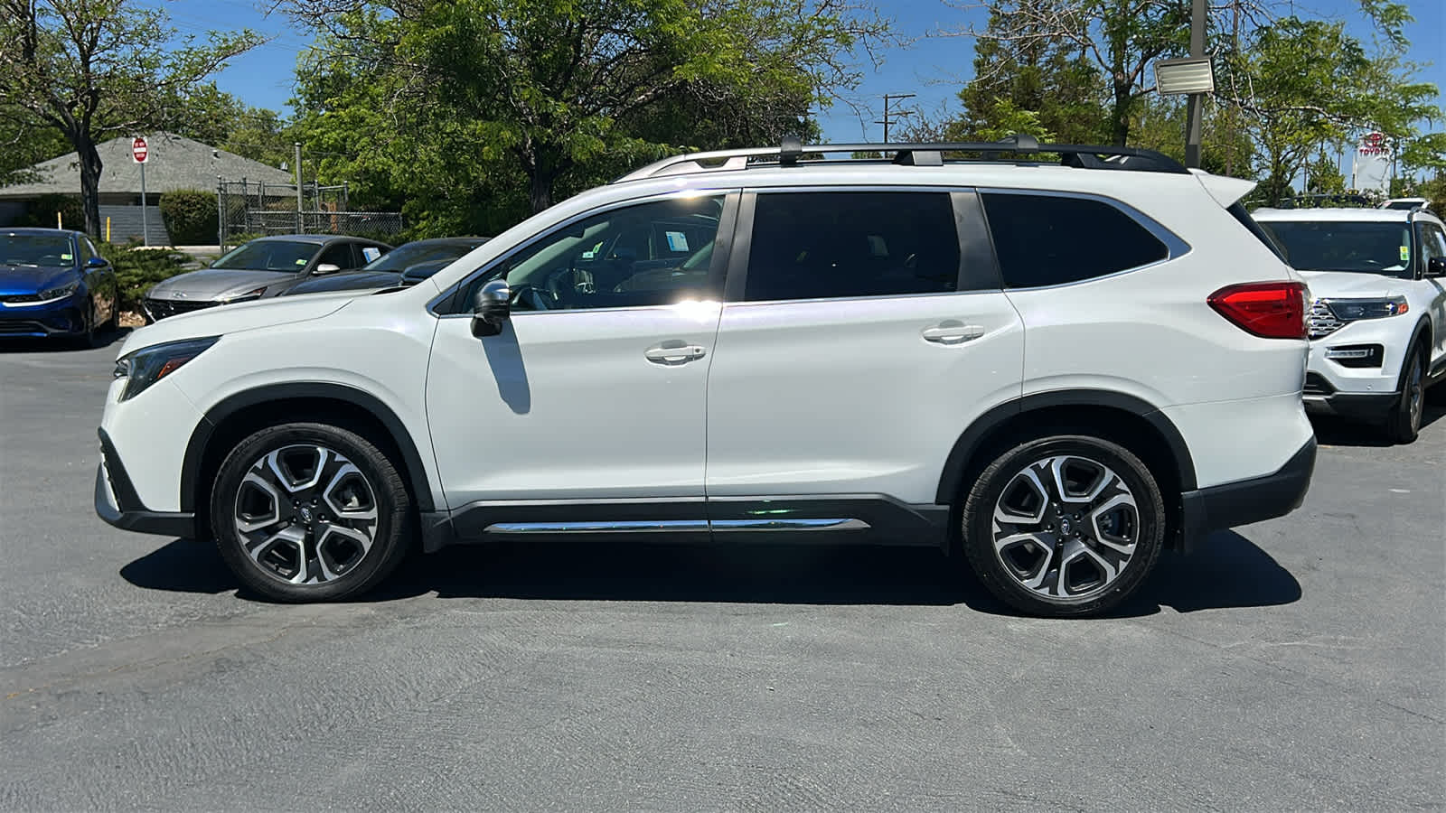 Thumbnail: 2023 Subaru Ascent - 9