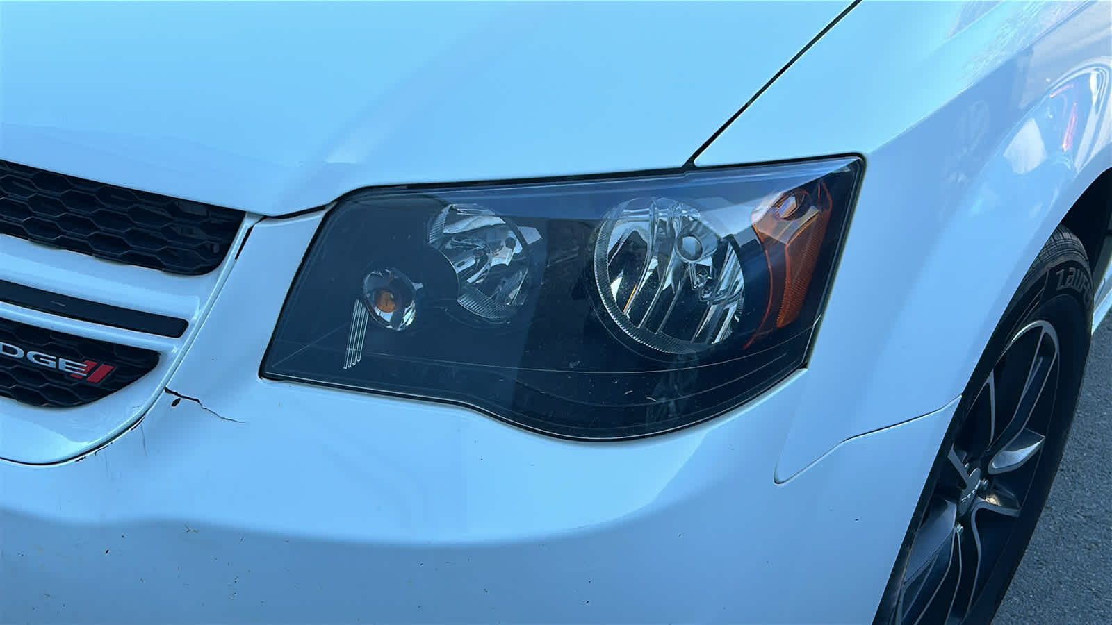 Thumbnail: 2018 Dodge Grand Caravan - 2