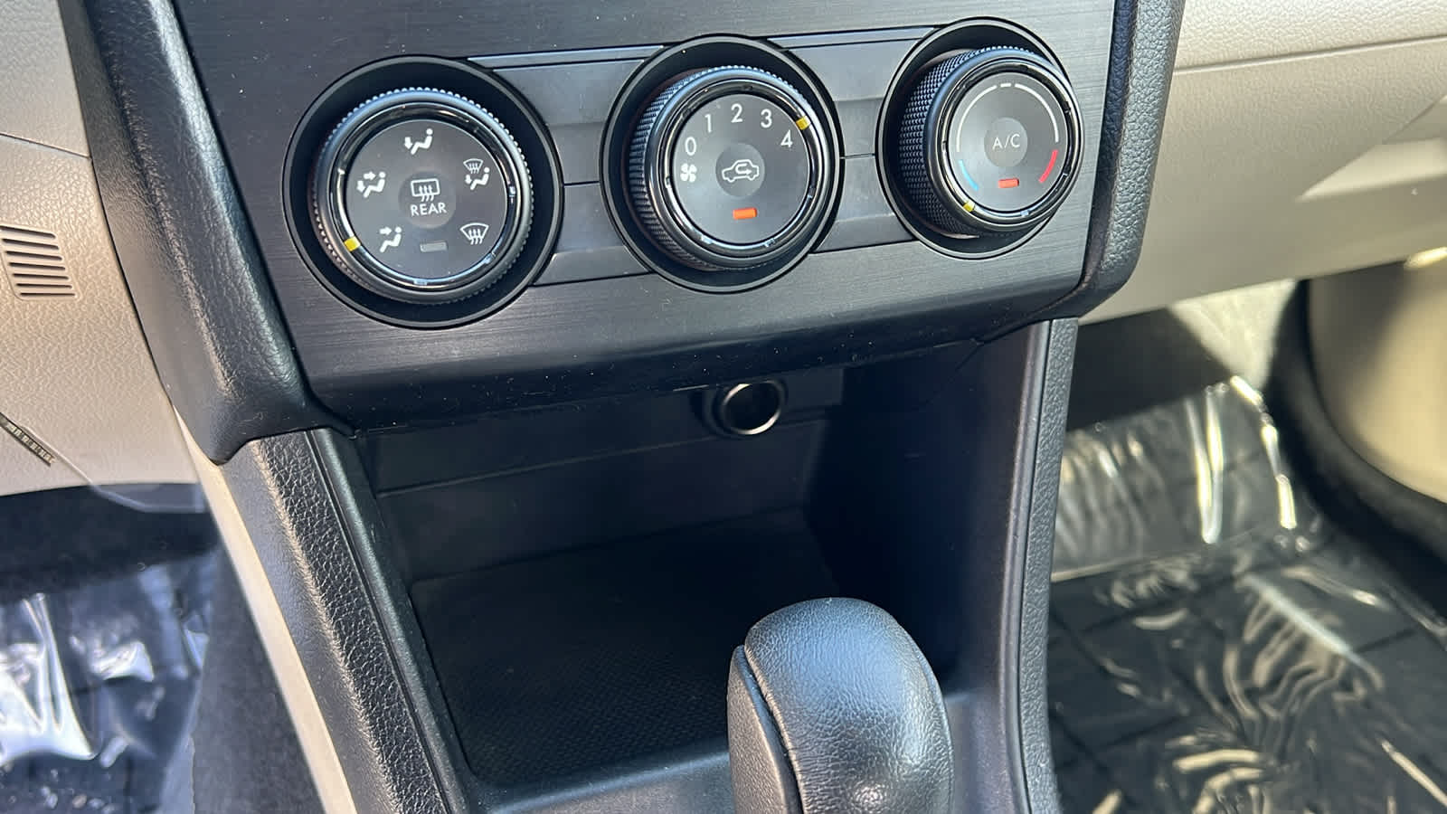 Thumbnail: 2013 Subaru Impreza - 14