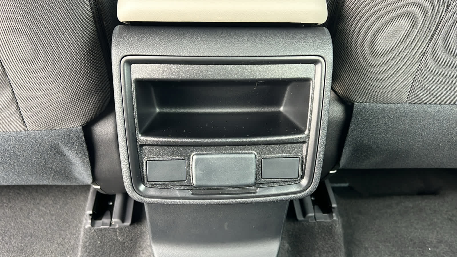 Thumbnail: 2026 Subaru Forester - 25