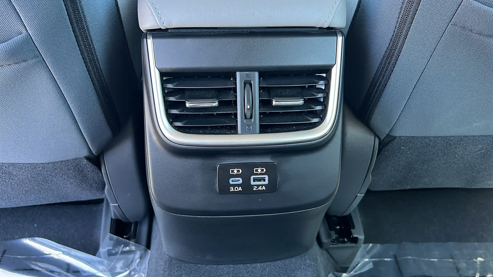 Thumbnail: 2025 Subaru Legacy - 26