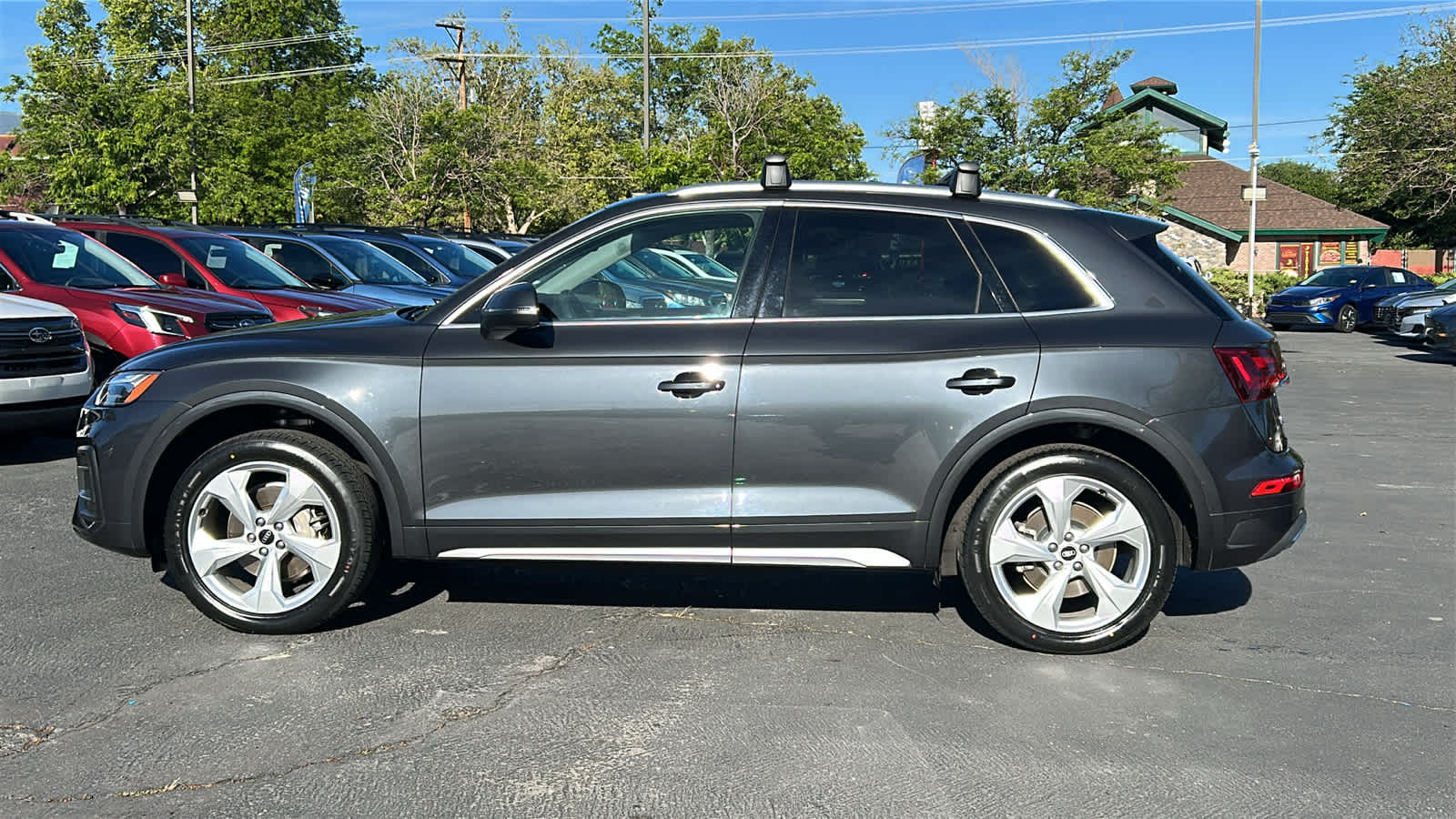 Thumbnail: 2021 Audi Q5 - 7