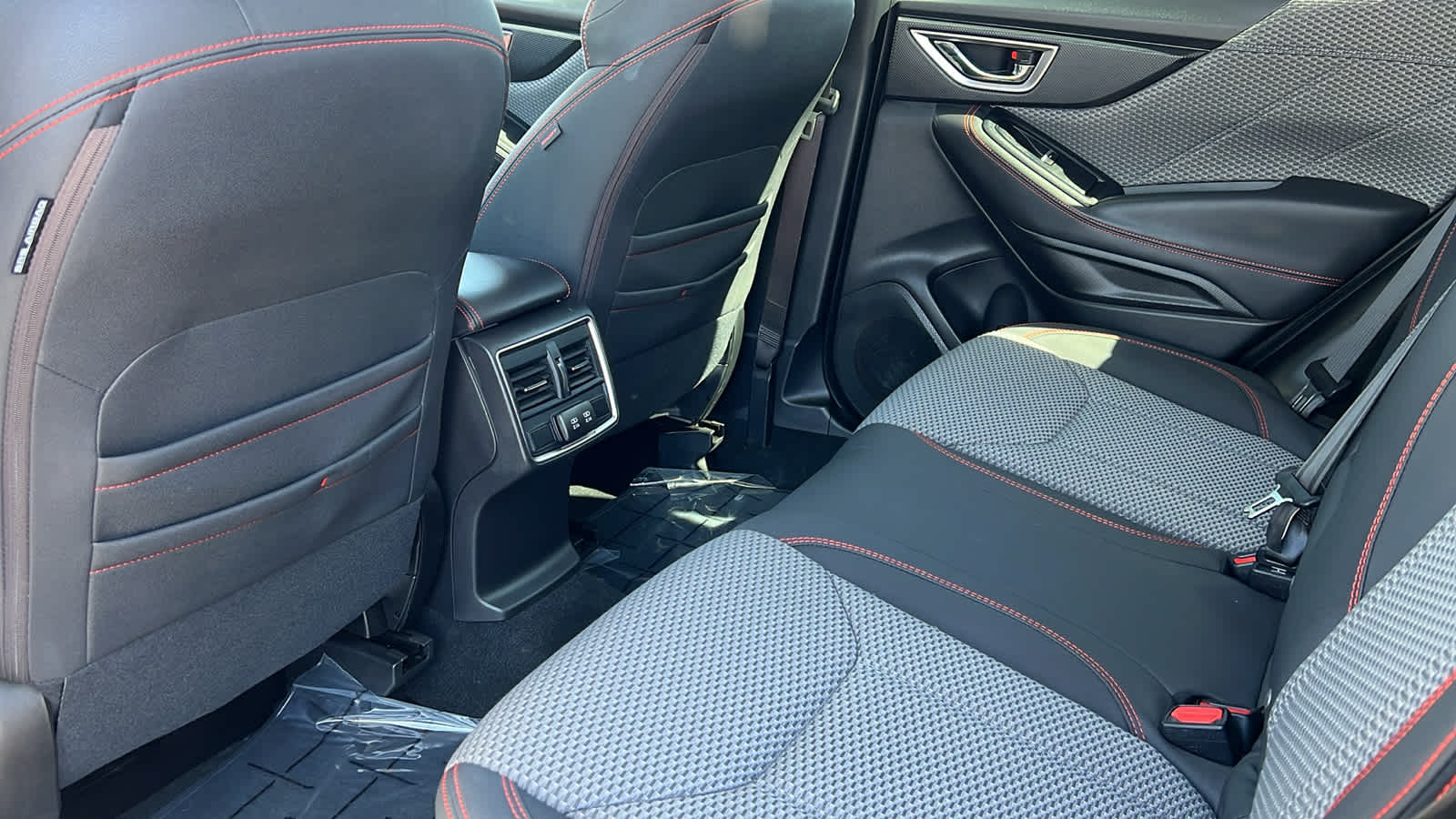 Thumbnail: 2020 Subaru Forester - 24