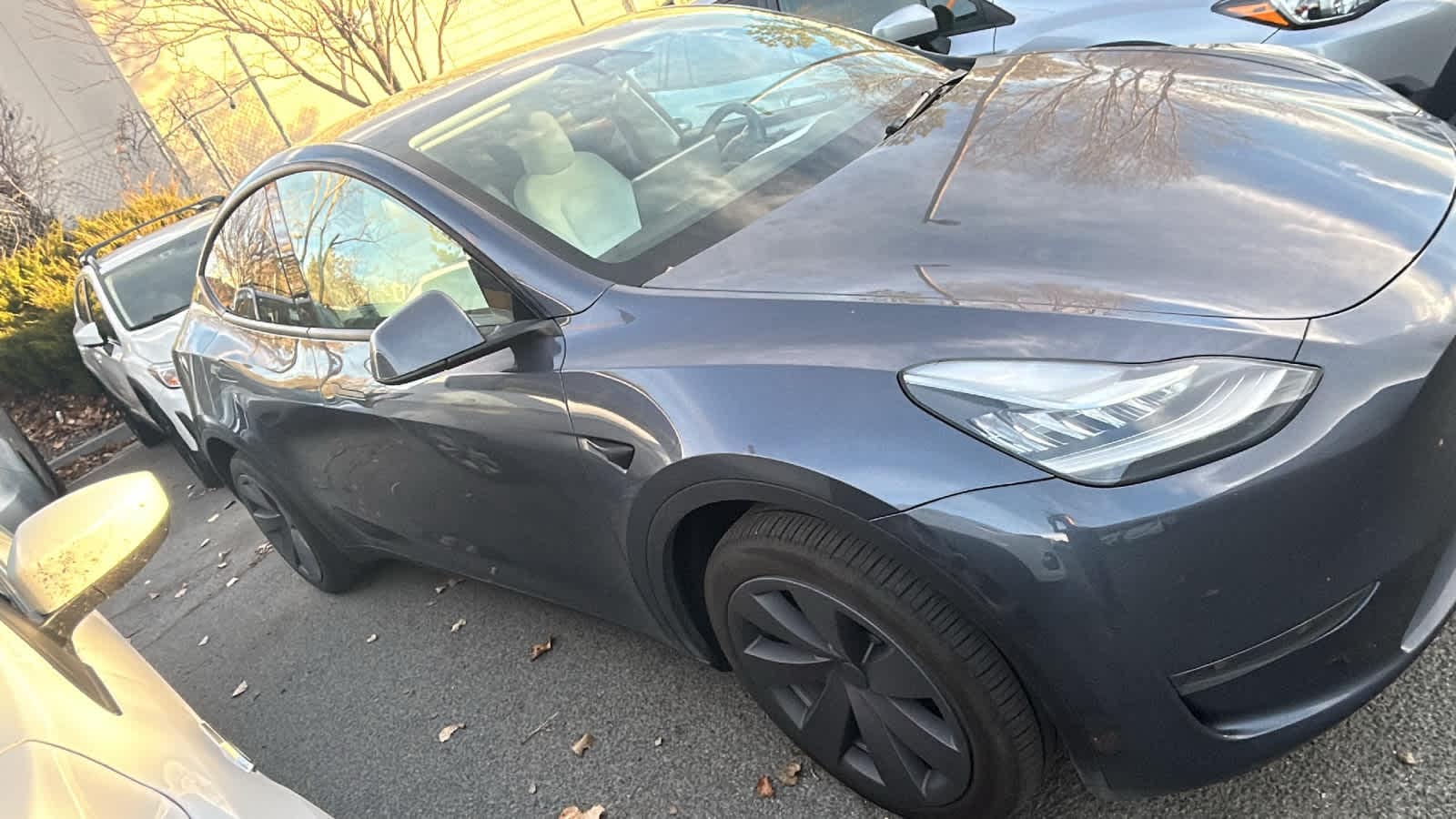 Thumbnail: 2023 Tesla Model Y - 19