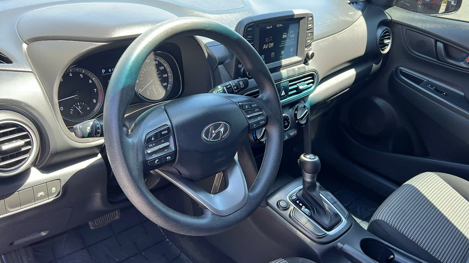 Thumbnail: 2019 Hyundai Kona - 10