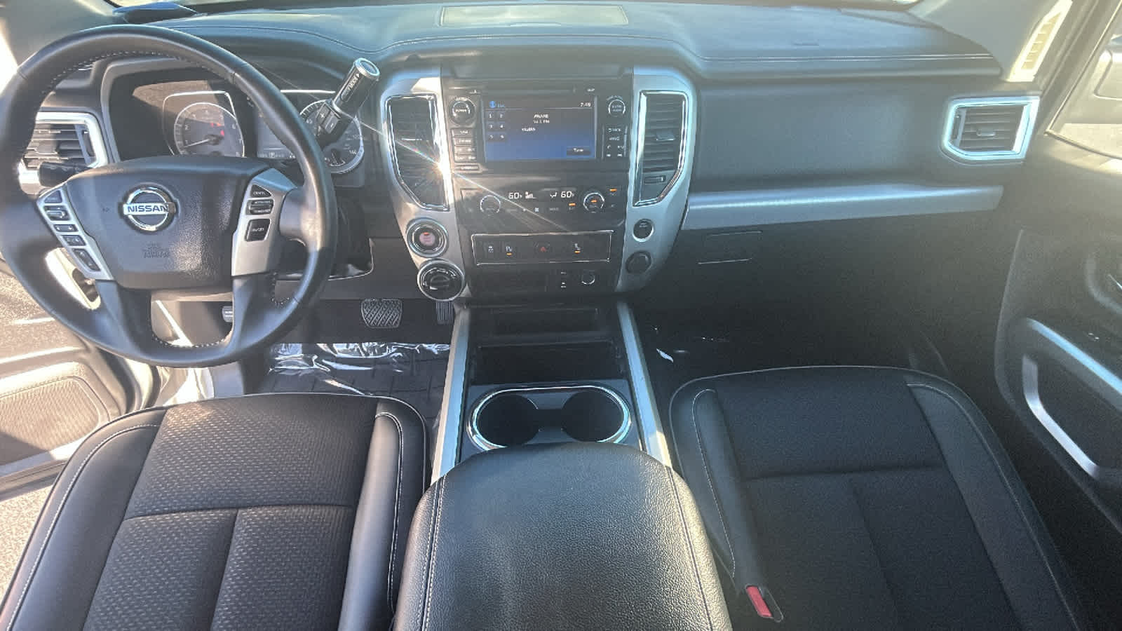 Thumbnail: 2017 Nissan Titan - 26