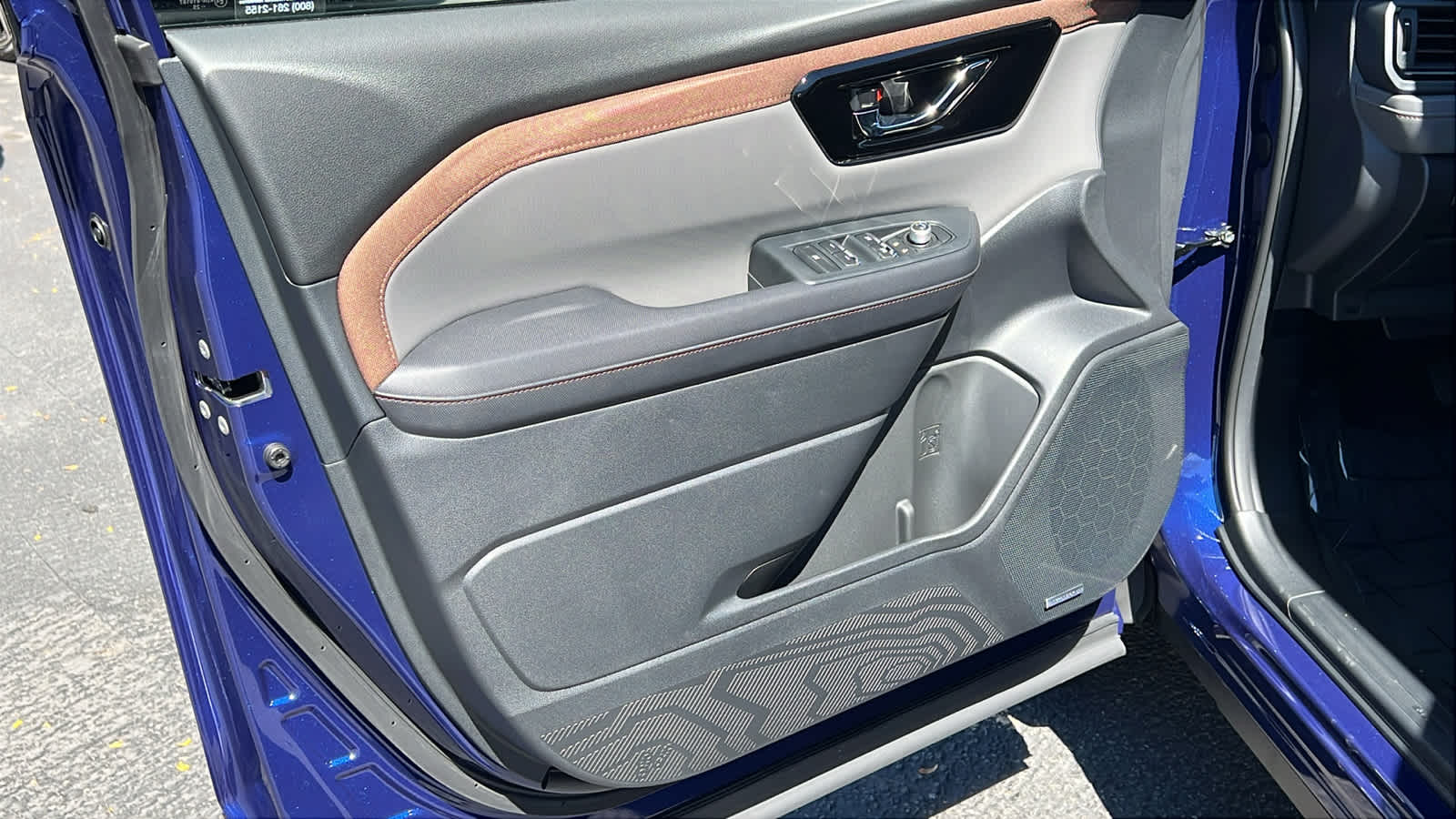 Thumbnail: 2025 Subaru Forester - 23