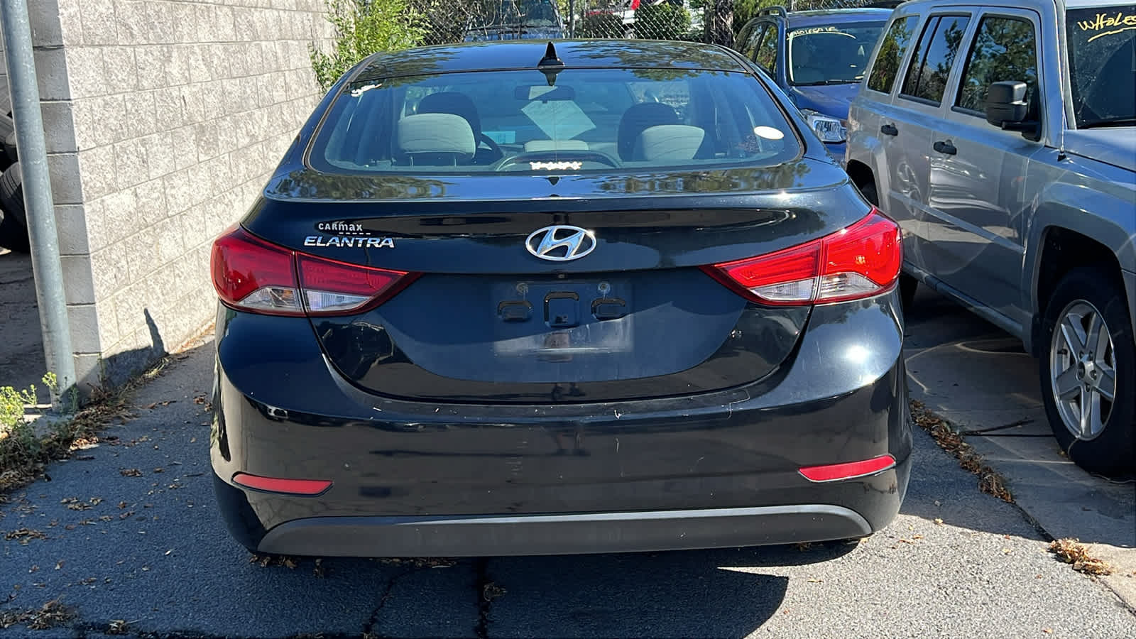 Thumbnail: 2015 Hyundai Elantra - 15