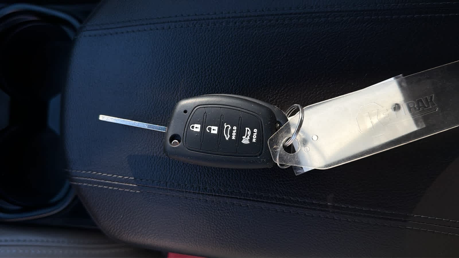 Thumbnail: 2018 Hyundai Santa Fe - 29