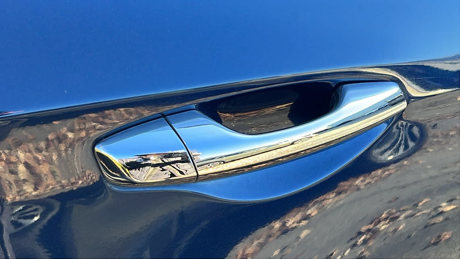 Thumbnail: 2018 Hyundai Santa Fe - 16