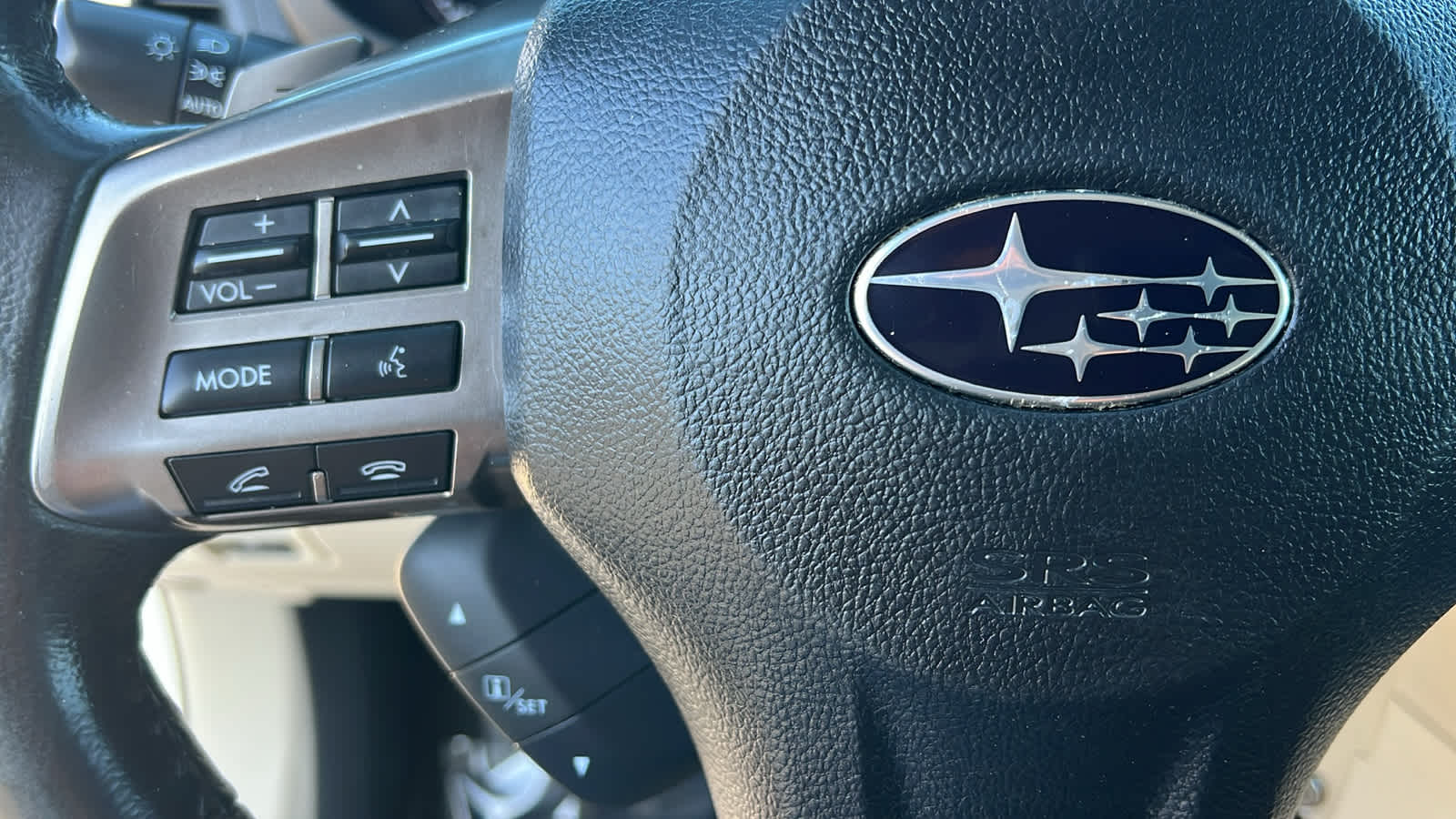 2014 Subaru Outback 2.5i Limited 19
