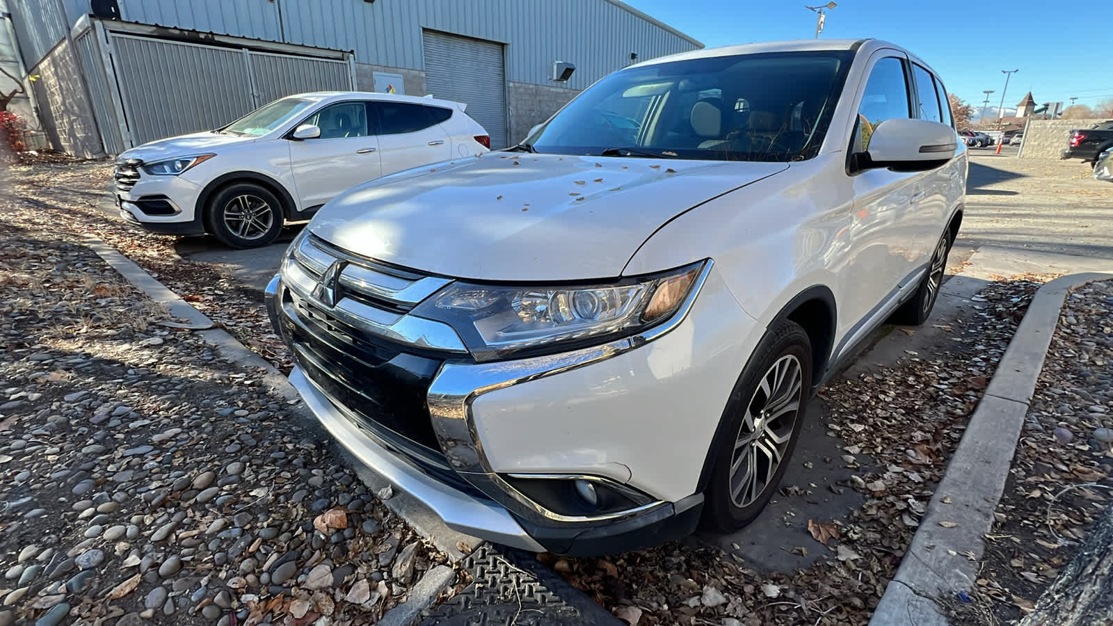 2018 Mitsubishi Outlander SE's photo