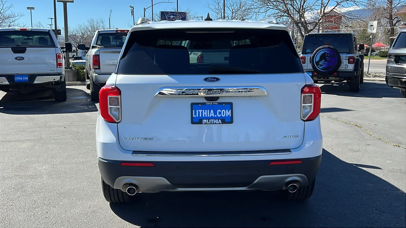 Thumbnail: 2022 Ford Explorer - 6