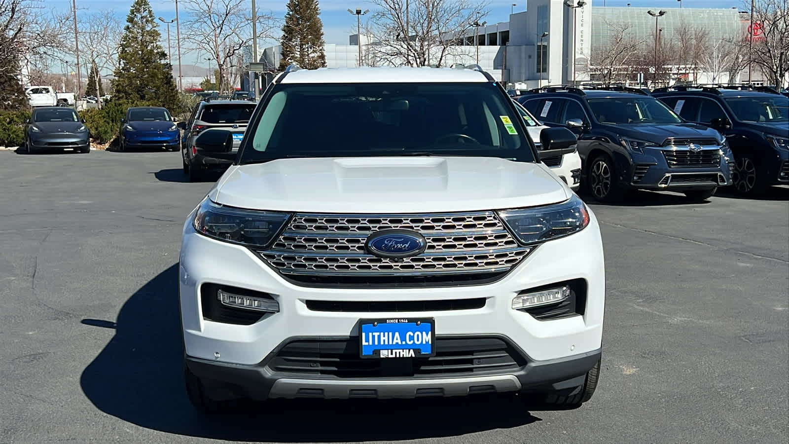 Thumbnail: 2022 Ford Explorer - 2