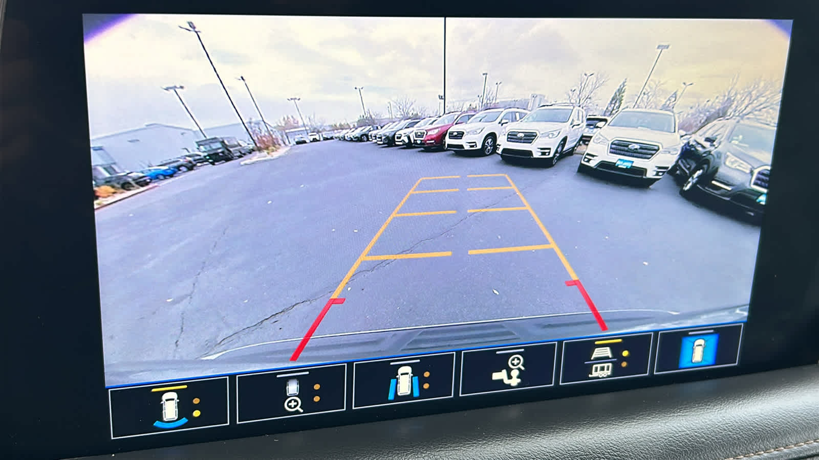 Thumbnail: 2021 Chevrolet Suburban - 16