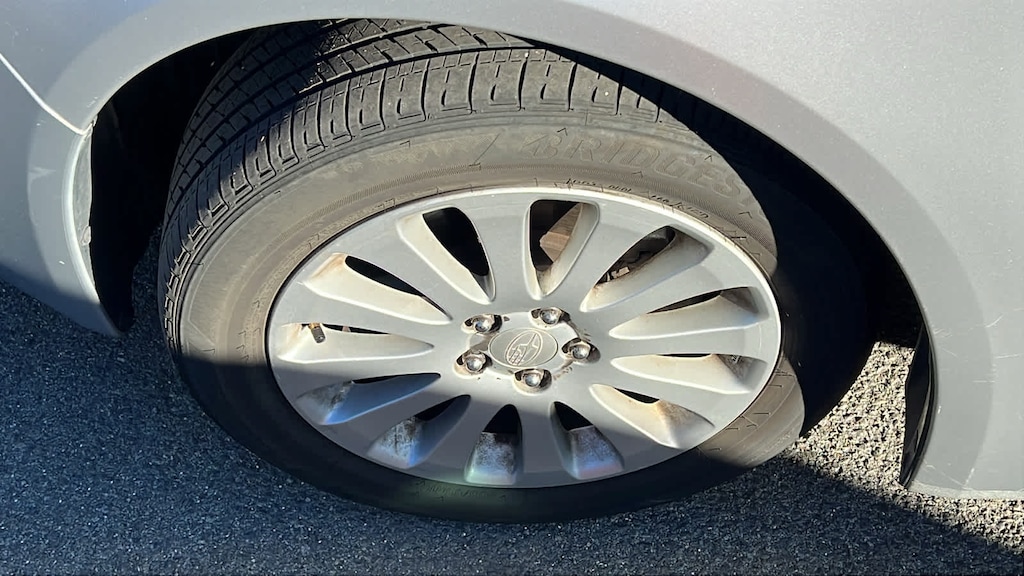 Used 2010 Subaru Impreza 2.5i Premium 4dr Sedan