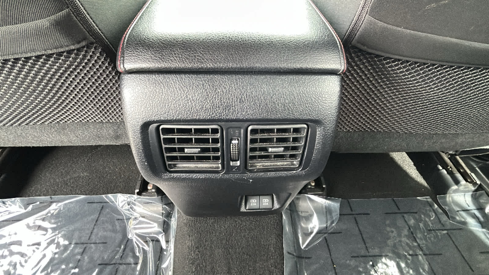 Thumbnail: 2021 Toyota 4Runner - 25