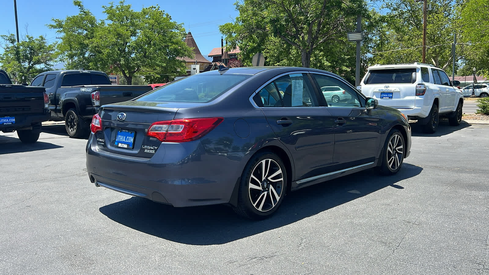 Thumbnail: 2017 Subaru Legacy - 5