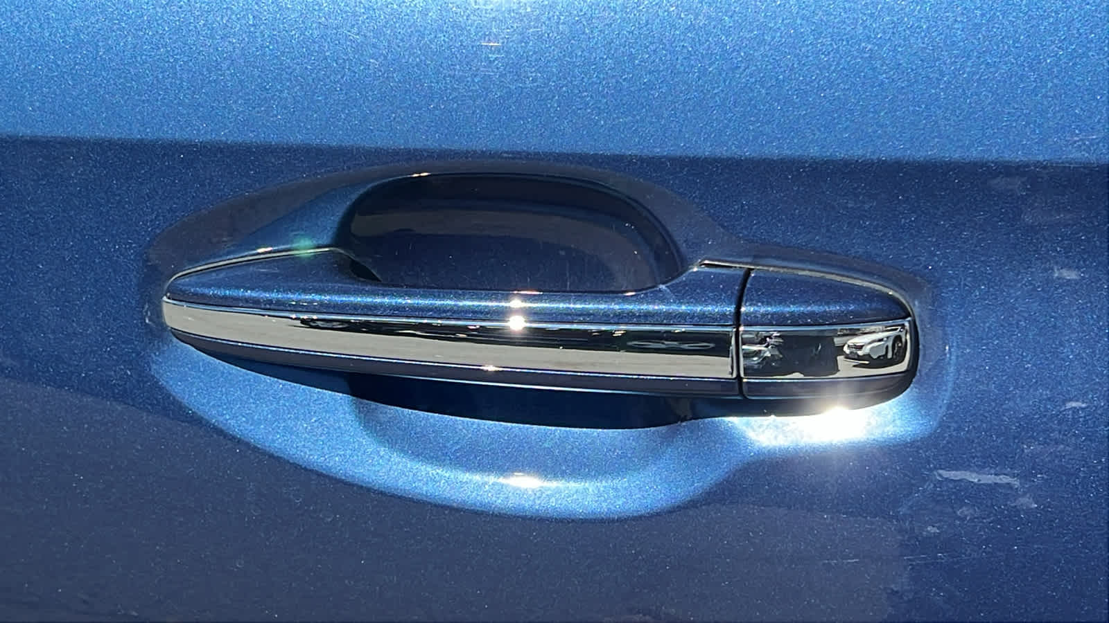 Thumbnail: 2022 Subaru Outback - 16
