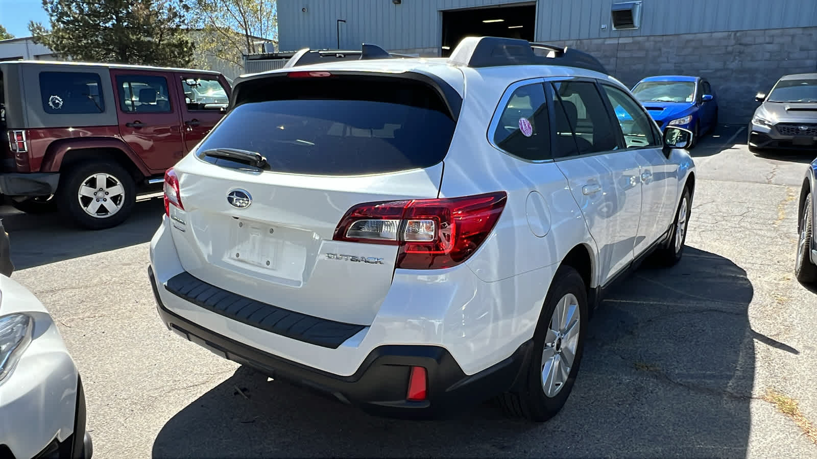 Thumbnail: 2019 Subaru Outback - 10
