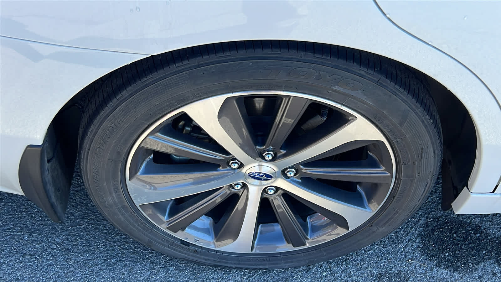 Thumbnail: 2017 Subaru Legacy - 10