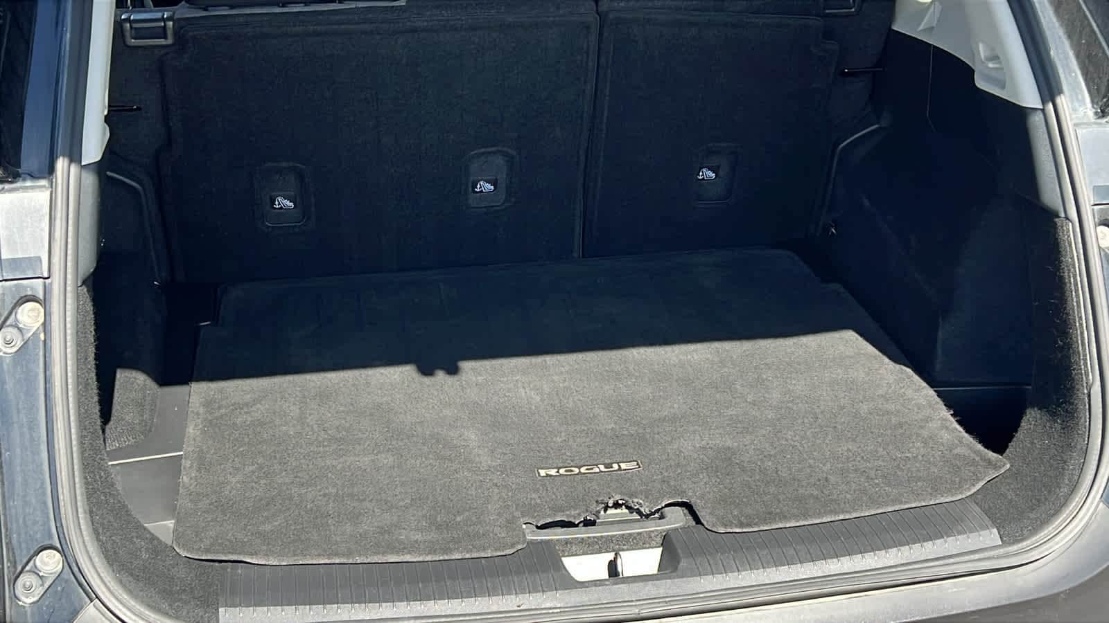 Thumbnail: 2021 Nissan Rogue - 27