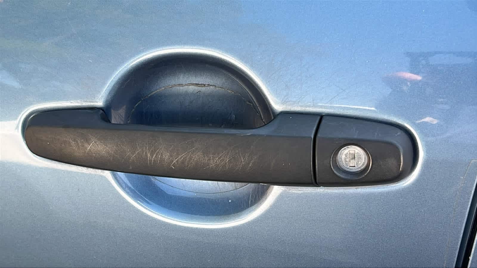 Thumbnail: 2011 Toyota RAV4 - 19